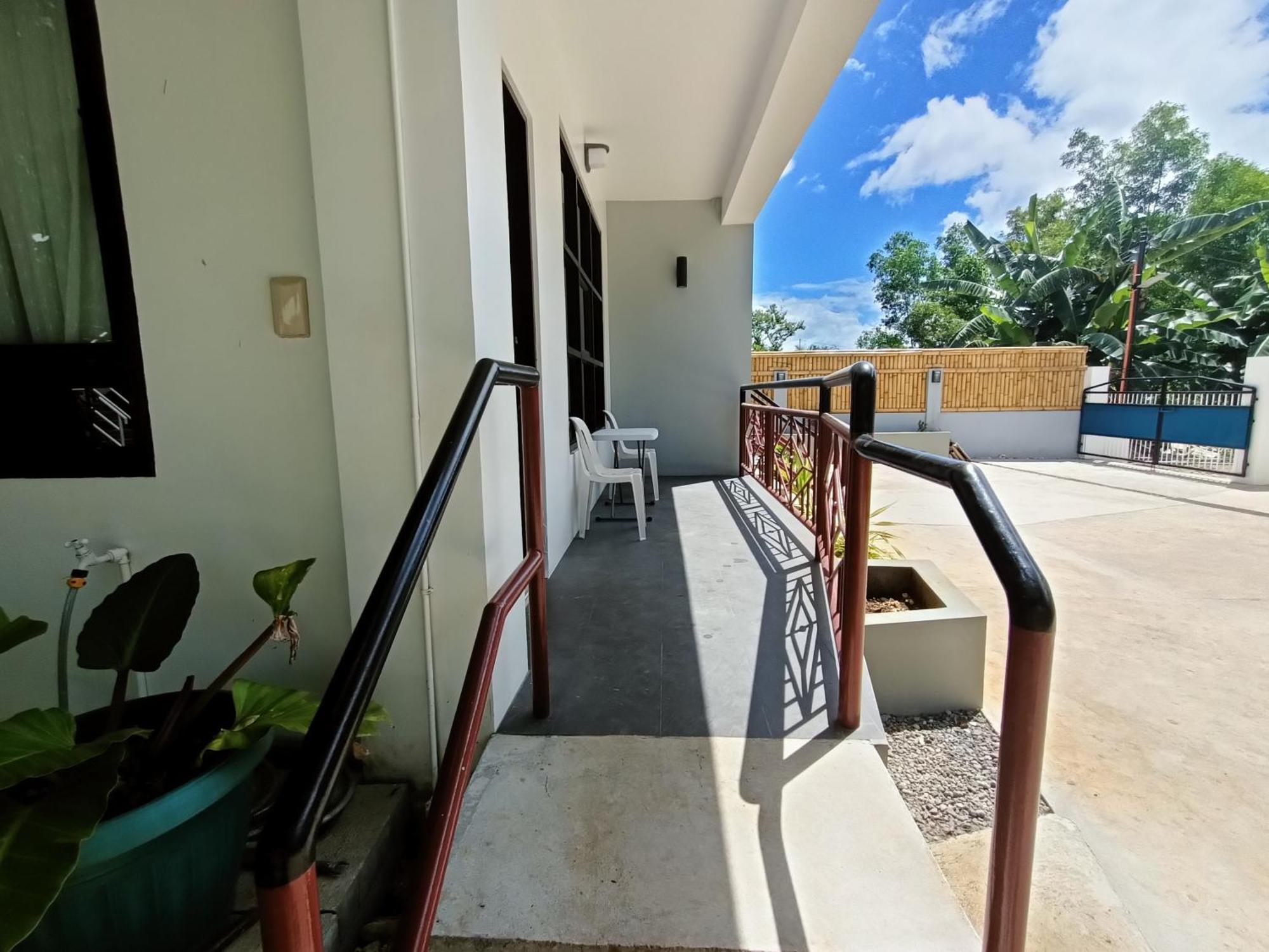 Alona Whitehouses Resort Panglao Exterior foto
